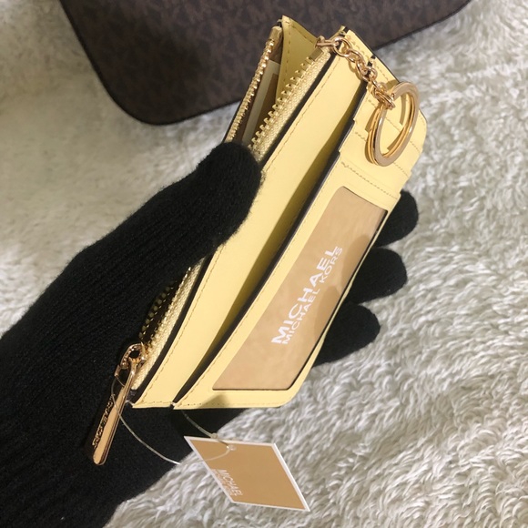 Michael Kors Jet Set Crossbody & Coin Pouch ID Set - Picture 10 of 10